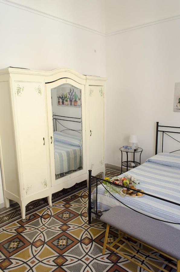 Ingrosso House Bed and Breakfast Lecce Eksteriør billede