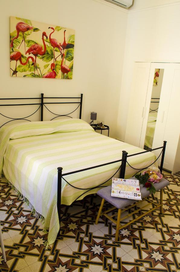 Ingrosso House Bed and Breakfast Lecce Eksteriør billede