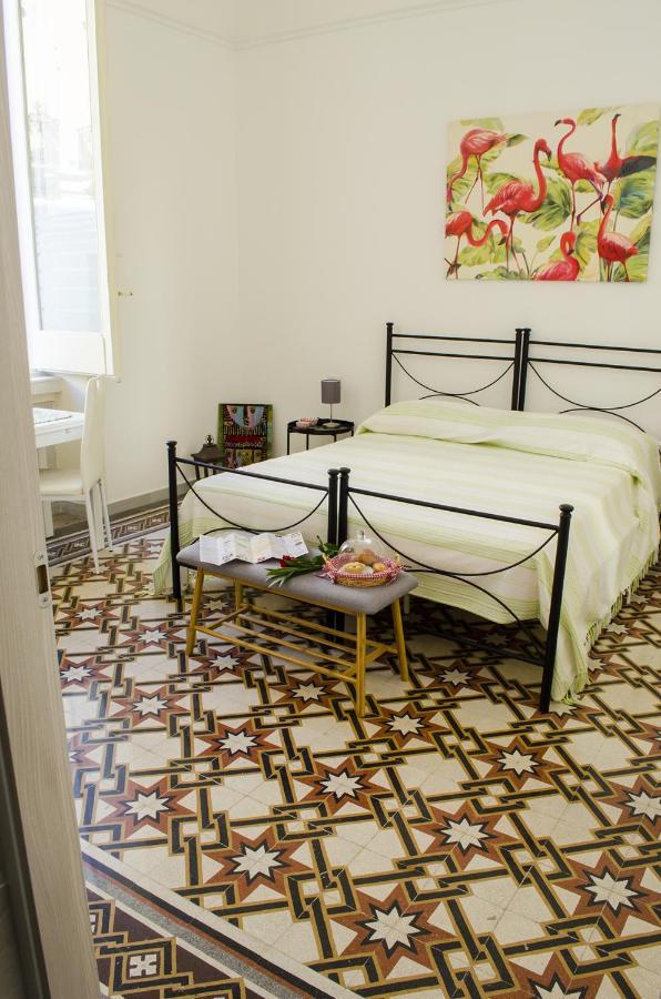 Ingrosso House Bed and Breakfast Lecce Eksteriør billede