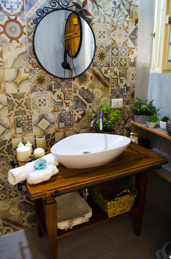 Ingrosso House Bed and Breakfast Lecce Eksteriør billede